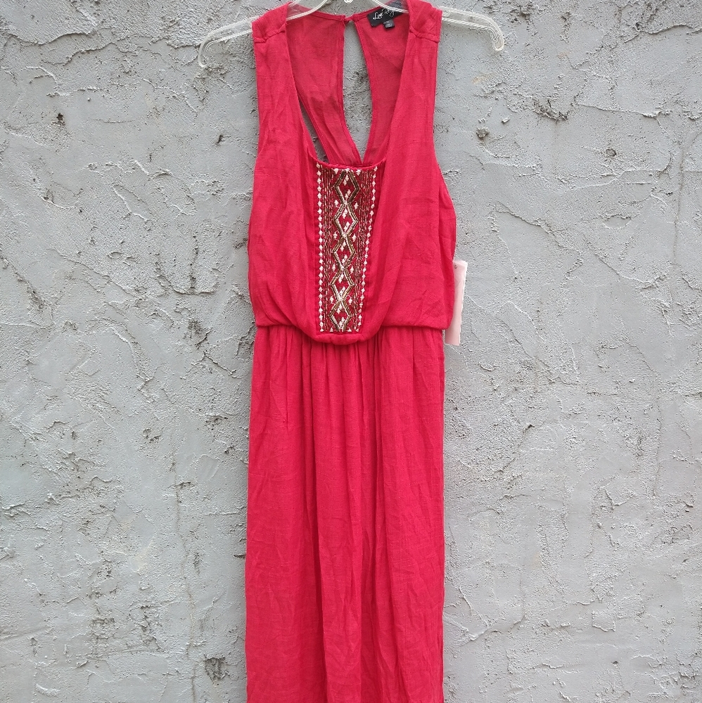 LOVE REIGN DRESS.  SZ MED.  NEW!!